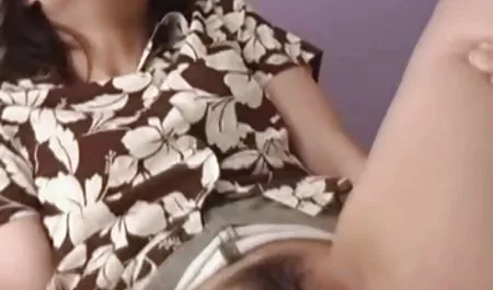 بالغ, جوان با یک منحنی گل میخ کانال سکس کده در تلگرام